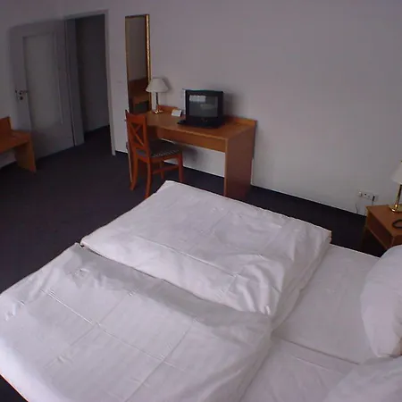 Hotel Tm Hotel Duesseldorf Dusseldorf
